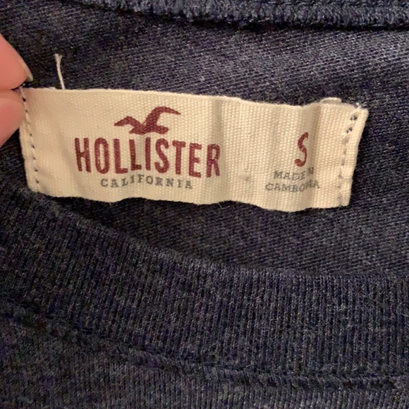 Hollister T Shirt - Picture 3 of 4